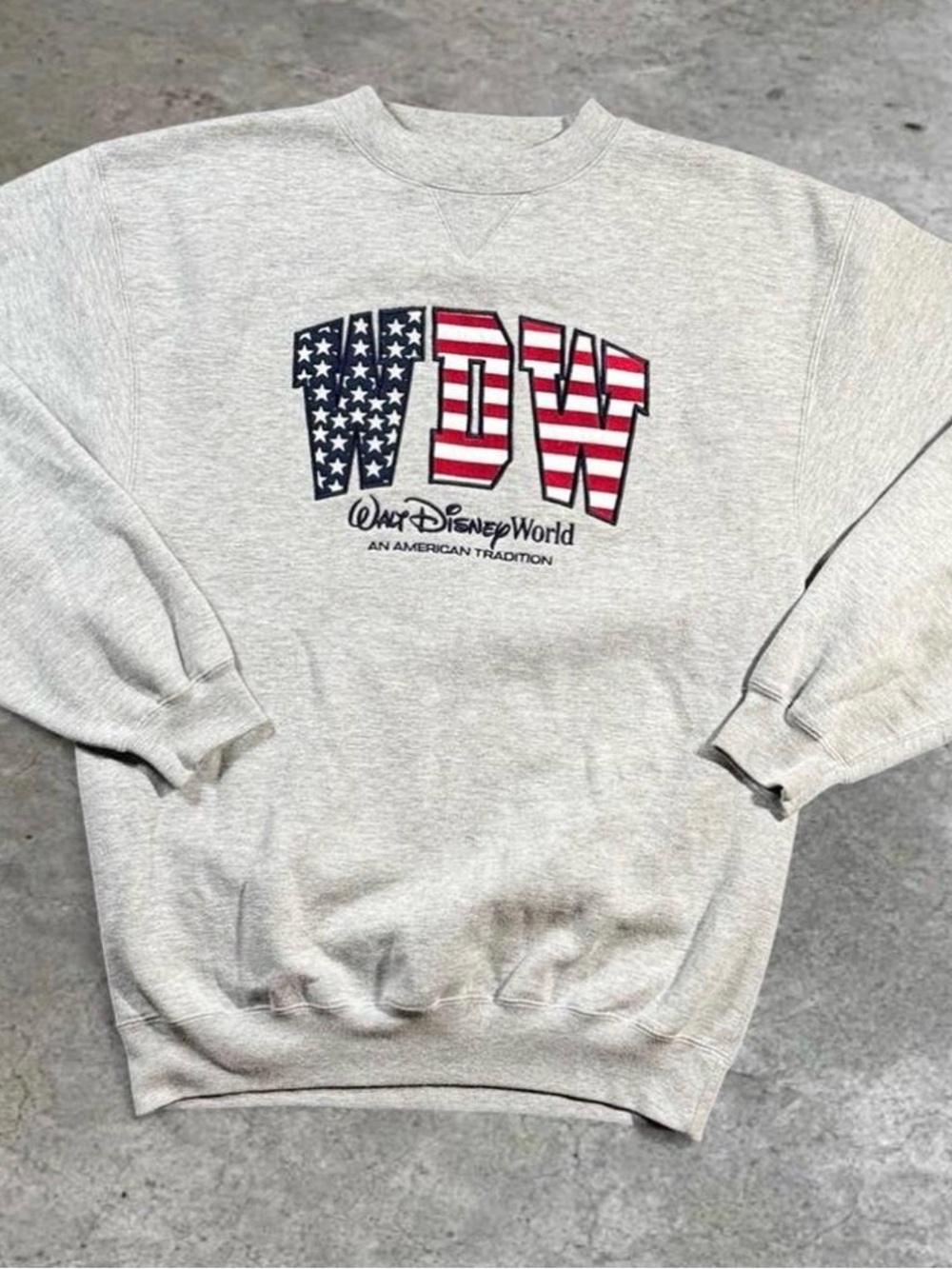 Vintage Walt Disney World Crewneck Patriotic Sz XL